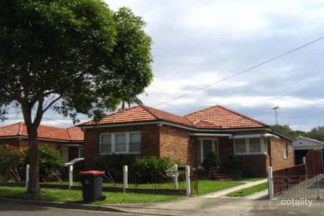 11 Rosemeath Ave, Kingsgrove, NSW 2208