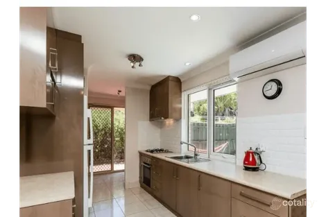 Property photo of 9B Ellendale Drive Heathridge WA 6027