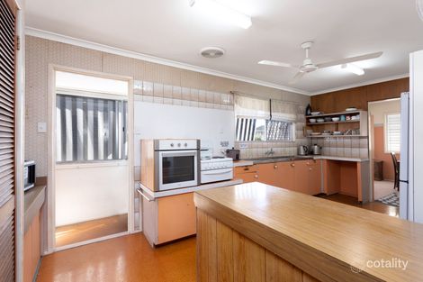 Property photo of 8 Kenmar Street Labrador QLD 4215