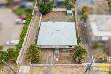 Property photo of 3B Roberts Street Emerald QLD 4720