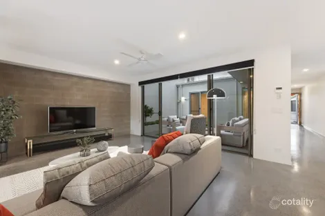 Property photo of 32 Figtree Lane Maroochydore QLD 4558