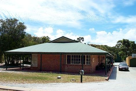 Property photo of 16 Grove Street West Little Grove WA 6330