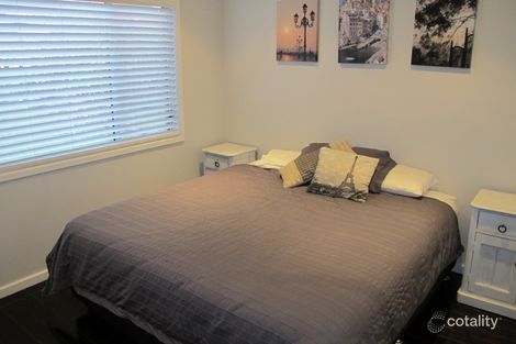 Property photo of 56 Coonanga Avenue Budgewoi NSW 2262