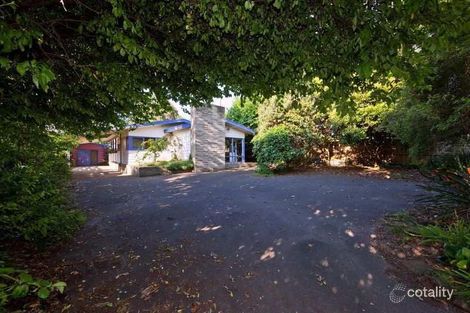 16 Eramosa Rd E, Somerville, VIC 3912