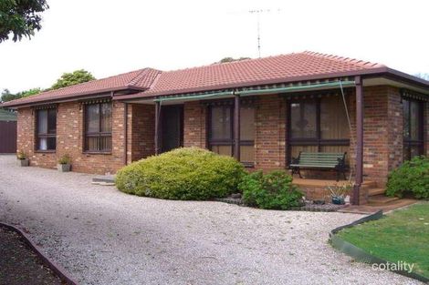 63 Carnoustie Gr, Mornington, VIC 3931