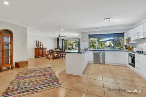 Property photo of 1 Paluna Place Forest Lake QLD 4078