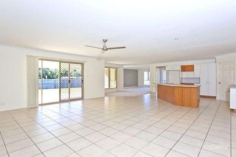 Property photo of 16 Timkelnik Crescent Victoria Point QLD 4165