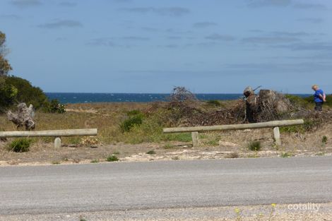 13 Marine Pde, Port Moorowie, SA 5576