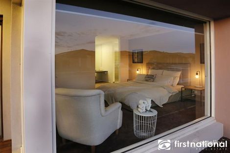 Property photo of 7 Marblelight Way Clyde North VIC 3978