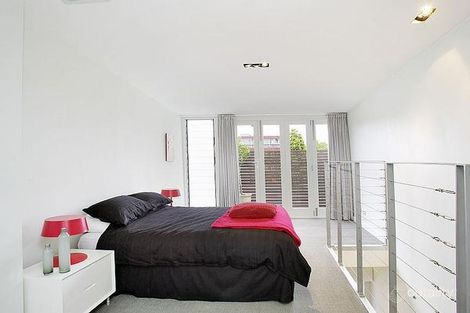 Property photo of 38 Zamia Street Redfern NSW 2016