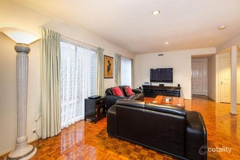 Property photo of 2 Rostrata View Mill Park VIC 3082