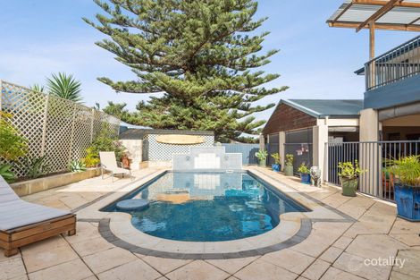 37 Taylor Way, Hillarys, WA 6025