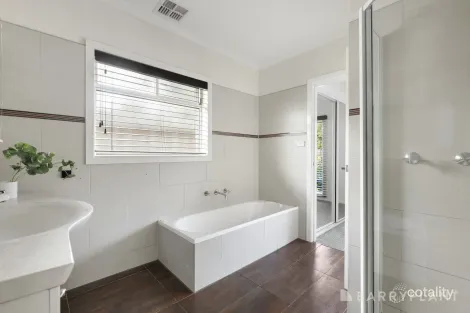 Property photo of 47 Taronga Crescent Croydon VIC 3136