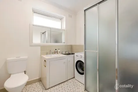 Property photo of 4/33 St Georges Road Elsternwick VIC 3185