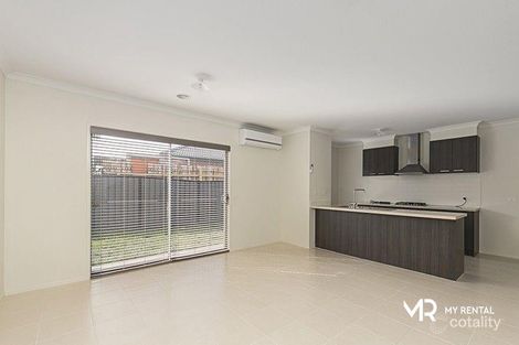 Property photo of 20 Vetiver Avenue Truganina VIC 3029