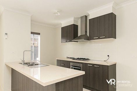 Property photo of 20 Vetiver Avenue Truganina VIC 3029