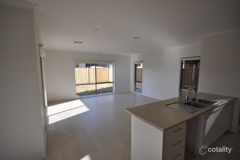 Property photo of 16 Denmark Road Keysborough VIC 3173