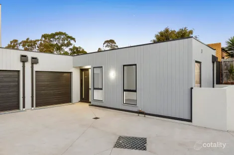 18/48-58 Station Lake Rd, Lara, VIC 3212