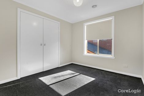 Property photo of 36 Waterford Avenue Craigieburn VIC 3064