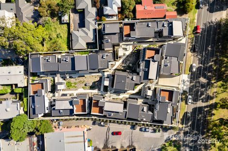 18/130 Wilsons Rd, Mornington, VIC 3931