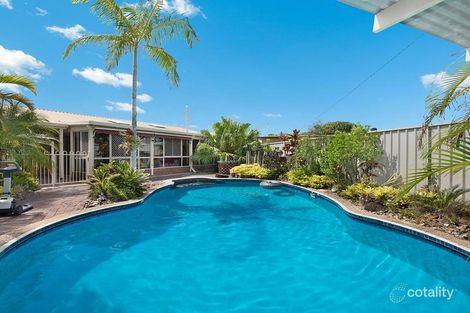 Property photo of 2 Roberts Street Golden Beach QLD 4551