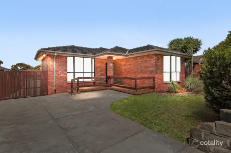 Property photo of 2 Moffat Court Greenvale VIC 3059
