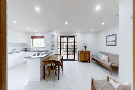 Property photo of 6 Pulari Place Orange NSW 2800