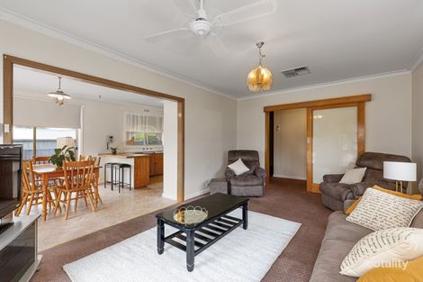 Property photo of 14 Maude Street Wendouree VIC 3355