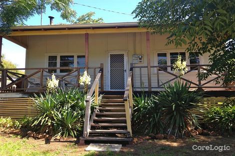 Property photo of 17 Marginata Crescent Dwellingup WA 6213