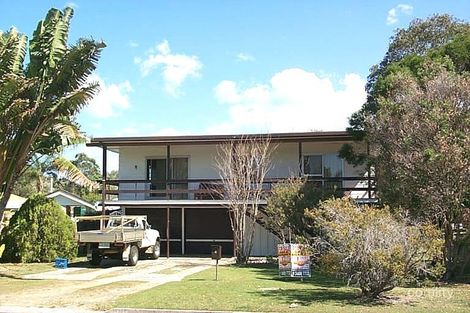 4 Gidya Ave, Bongaree, QLD 4507