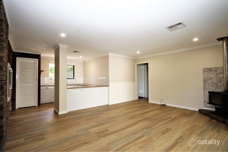 Property photo of 7 Harnett Place Australind WA 6233