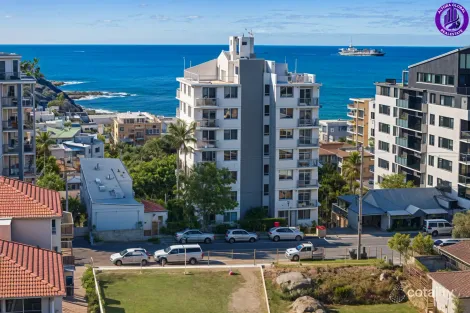 22 Canberra Tce, Caloundra, QLD 4551