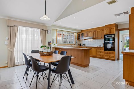 Property photo of 7 Birchmore Court Taylors Lakes VIC 3038