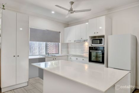 1/8 Second Ave, Railway Estate, QLD 4810