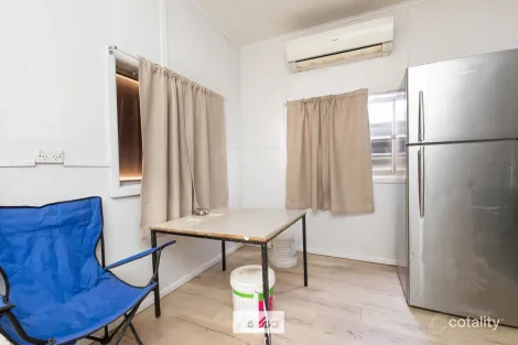 Property photo of 18 Neilpo Street Dareton NSW 2717