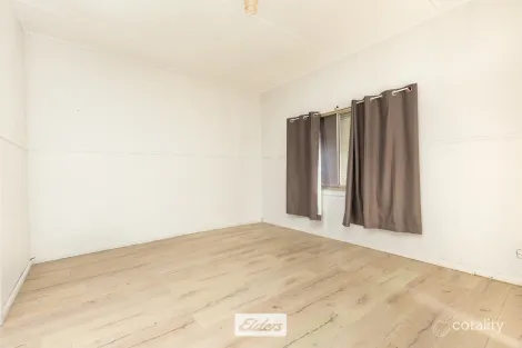 Property photo of 18 Neilpo Street Dareton NSW 2717