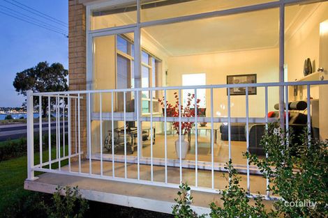 Property photo of 1/17A The Esplanade Geelong VIC 3220
