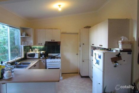 Property photo of 14 Fahey Road Mount Glorious QLD 4520