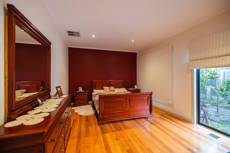 Property photo of 2/11 Golf Links Avenue Oakleigh VIC 3166
