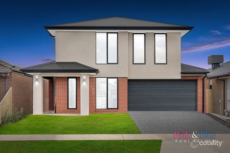 8 Derrimut St, Rockbank, VIC 3335