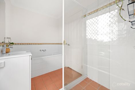 Property photo of 30 Austral Crescent Pacific Pines QLD 4211