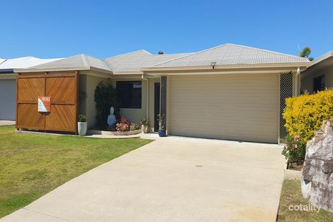 Property photo of 19 Village Circuit Eimeo QLD 4740