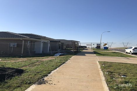 Property photo of 33 Babylon Crest Clyde North VIC 3978