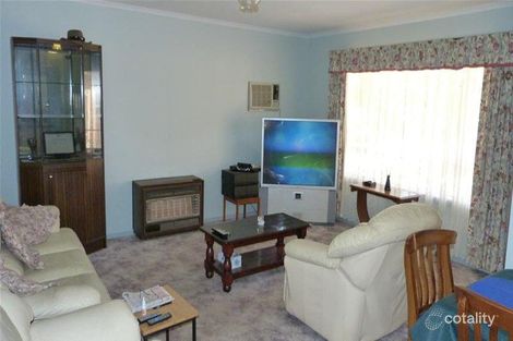 Property photo of 8 Heather Drive Ridgehaven SA 5097