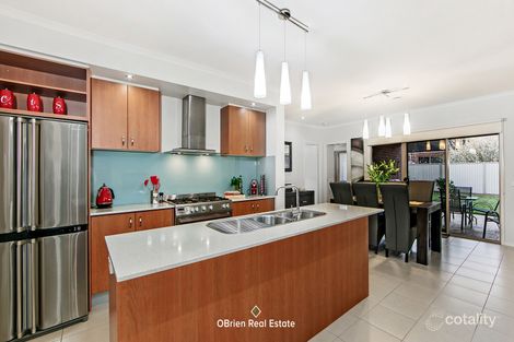 Property photo of 7 Nevis Place Taylors Hill VIC 3037