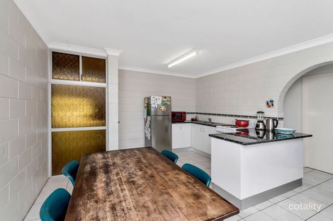 Property photo of 2/8 Maytown Close Manoora QLD 4870