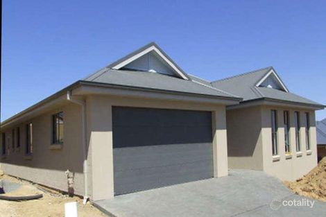 Property photo of 29 Bert Whiteley Place Orange NSW 2800