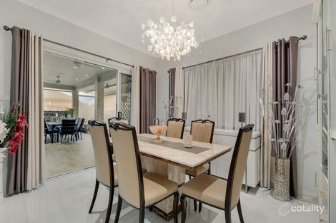 Property photo of 6 Minstrel Street Glenfield NSW 2167