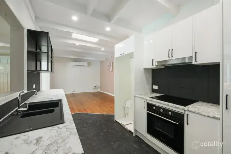 Property photo of 22 Priestley Parade Point Clare NSW 2250