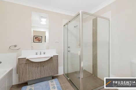 Property photo of 17 Hollyoake Circuit Bardia NSW 2565